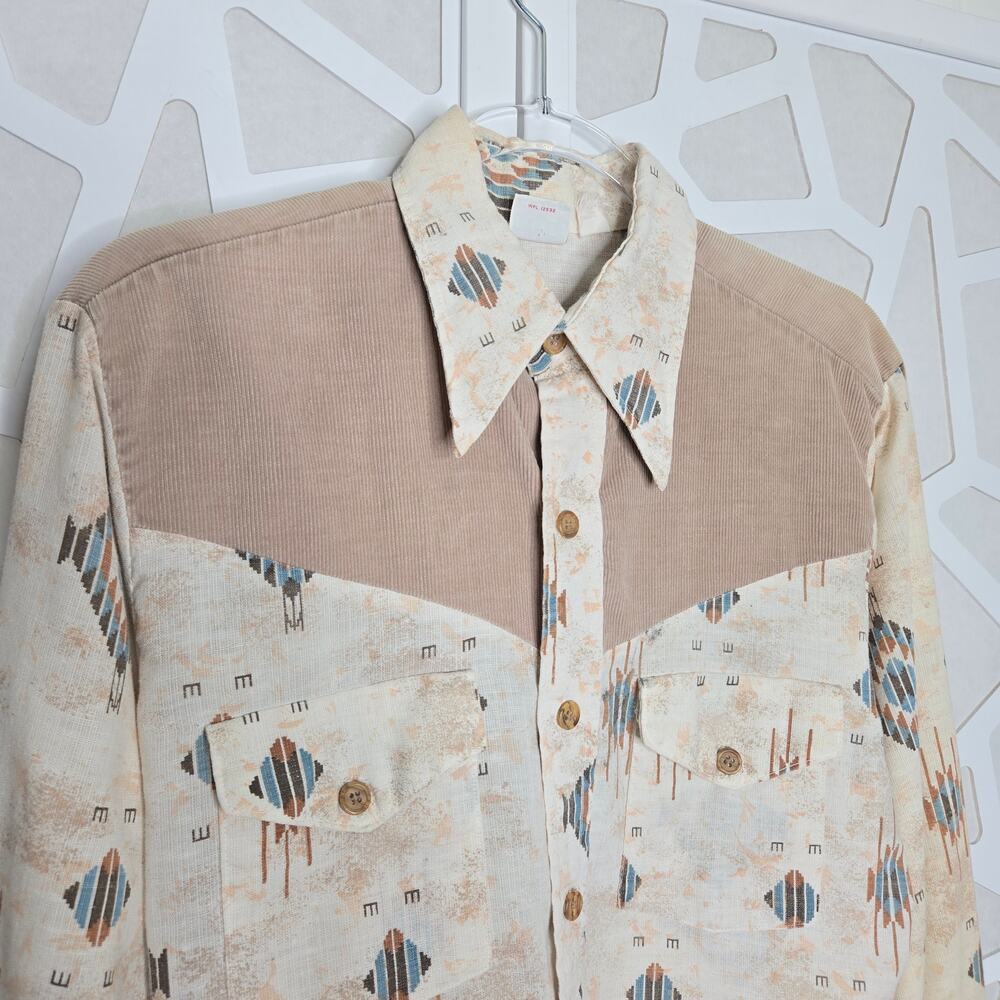 VINTAGE Lazy H Cream Corduroy Aztec Long Sleeve Button Down Shirt Mens SZ SM - Picture 3 of 6